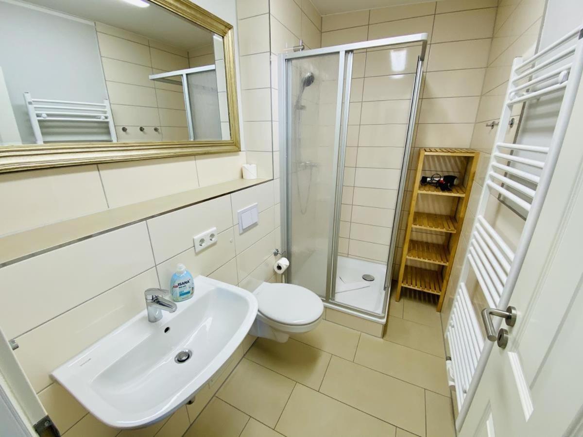 Apartment Chrischanshof, Heilbutt